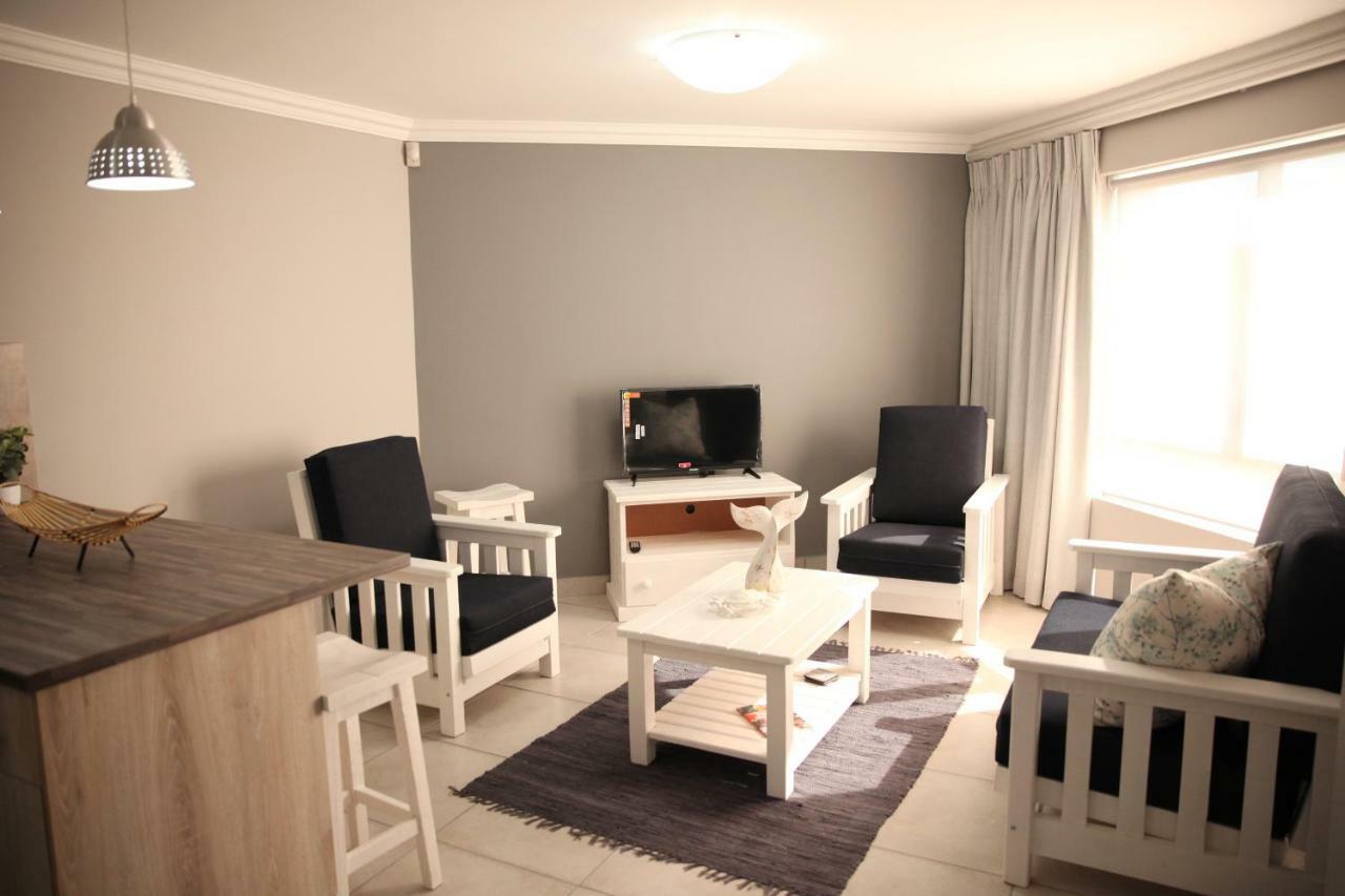 Mari-Amor Self-Catering Apartments 莫塞尔湾 外观 照片
