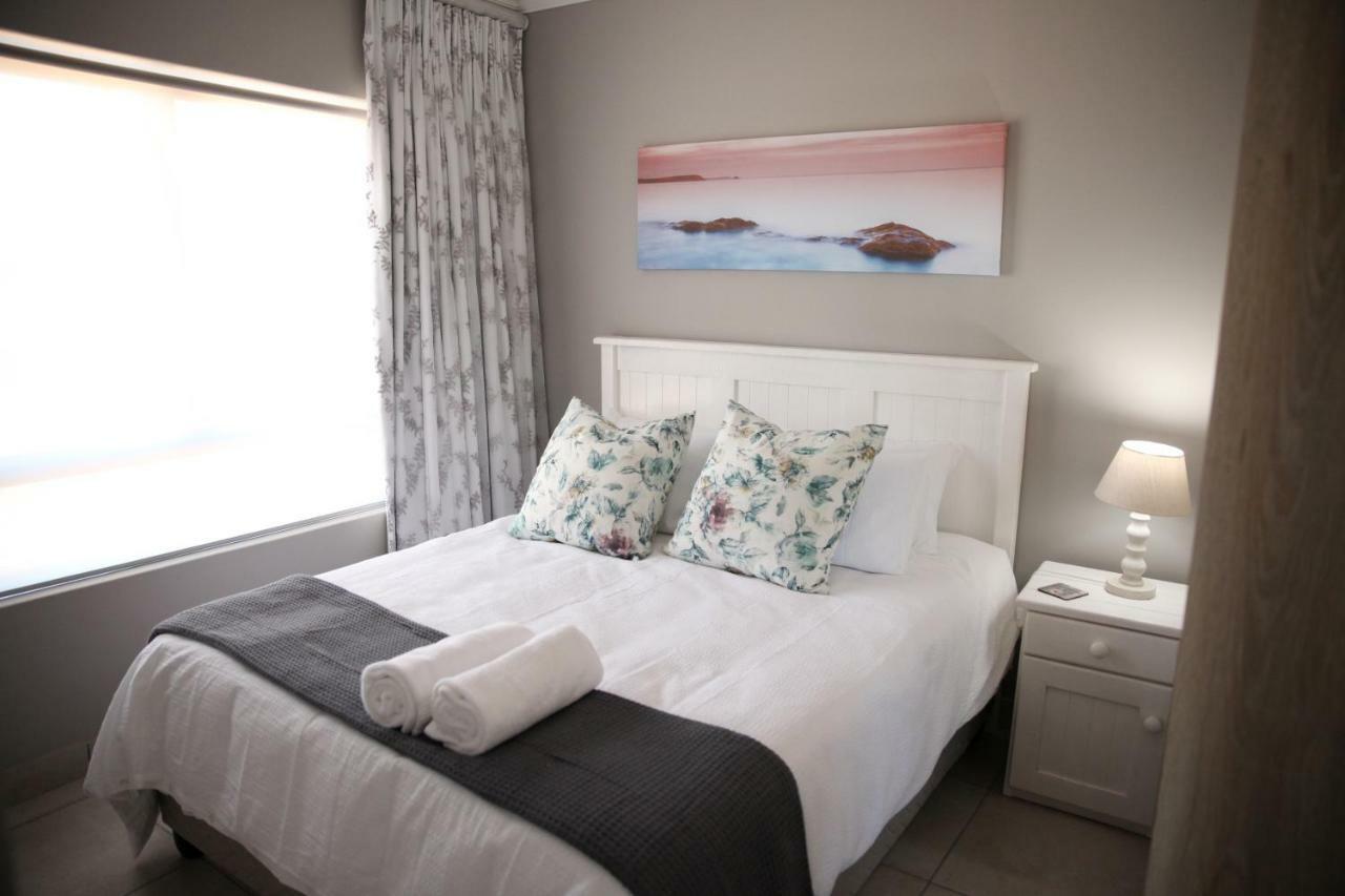 Mari-Amor Self-Catering Apartments 莫塞尔湾 外观 照片